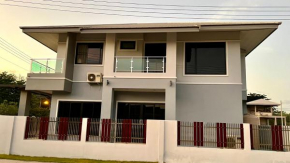 Home hug luxury house